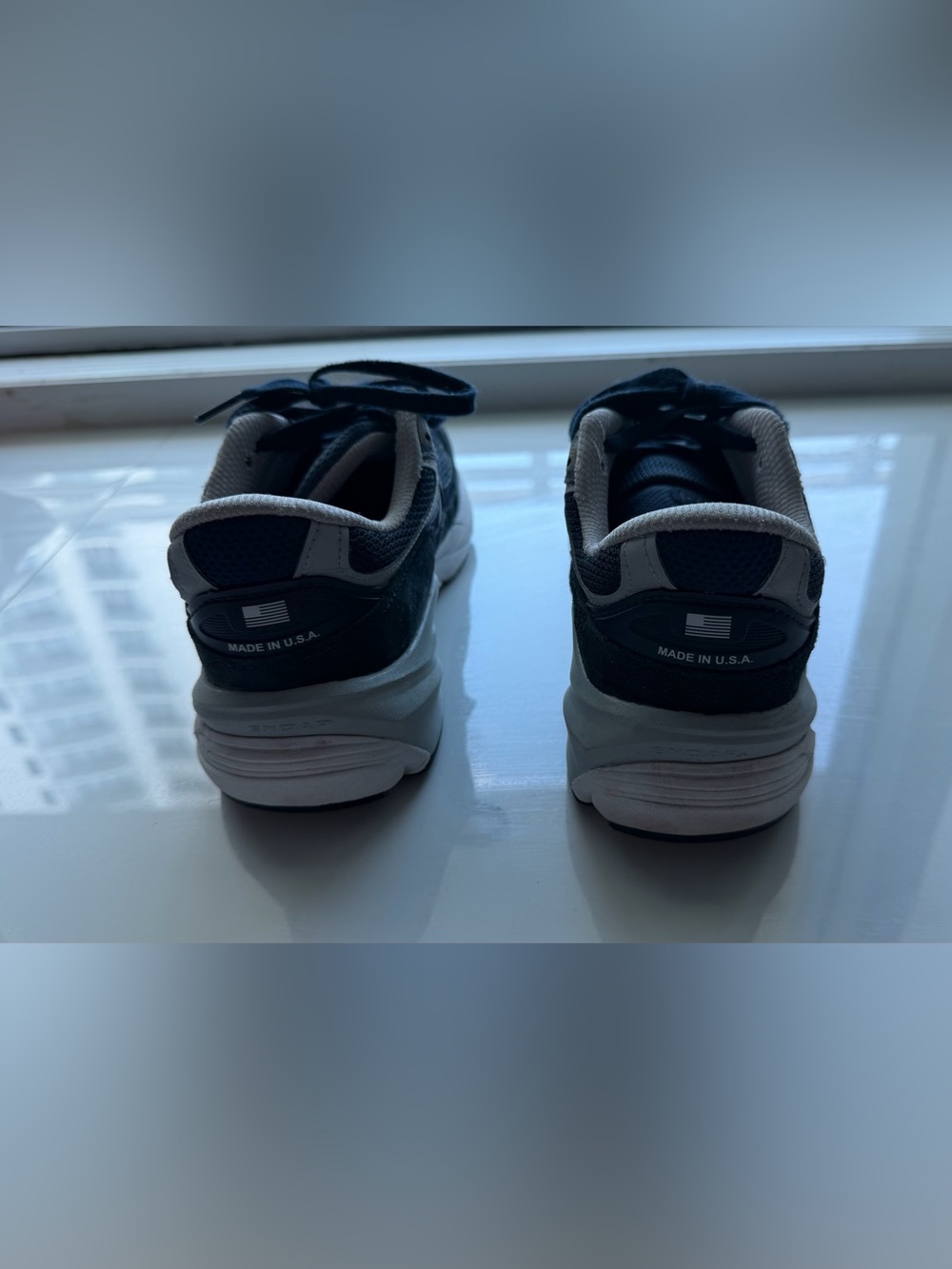 WORN ONCE New Balance 990 Navy Running Shoes - Picture 3 of 7